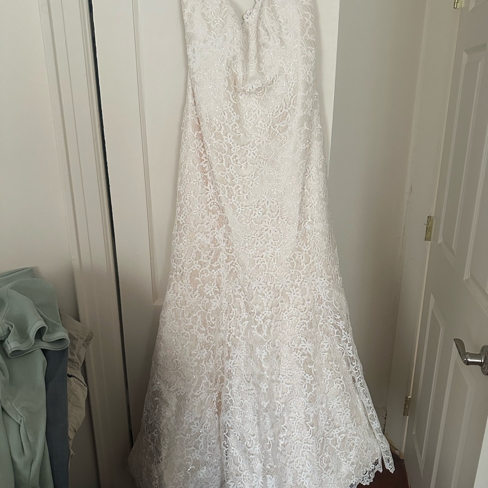 Romona Keveza White Lace Wedding Dress